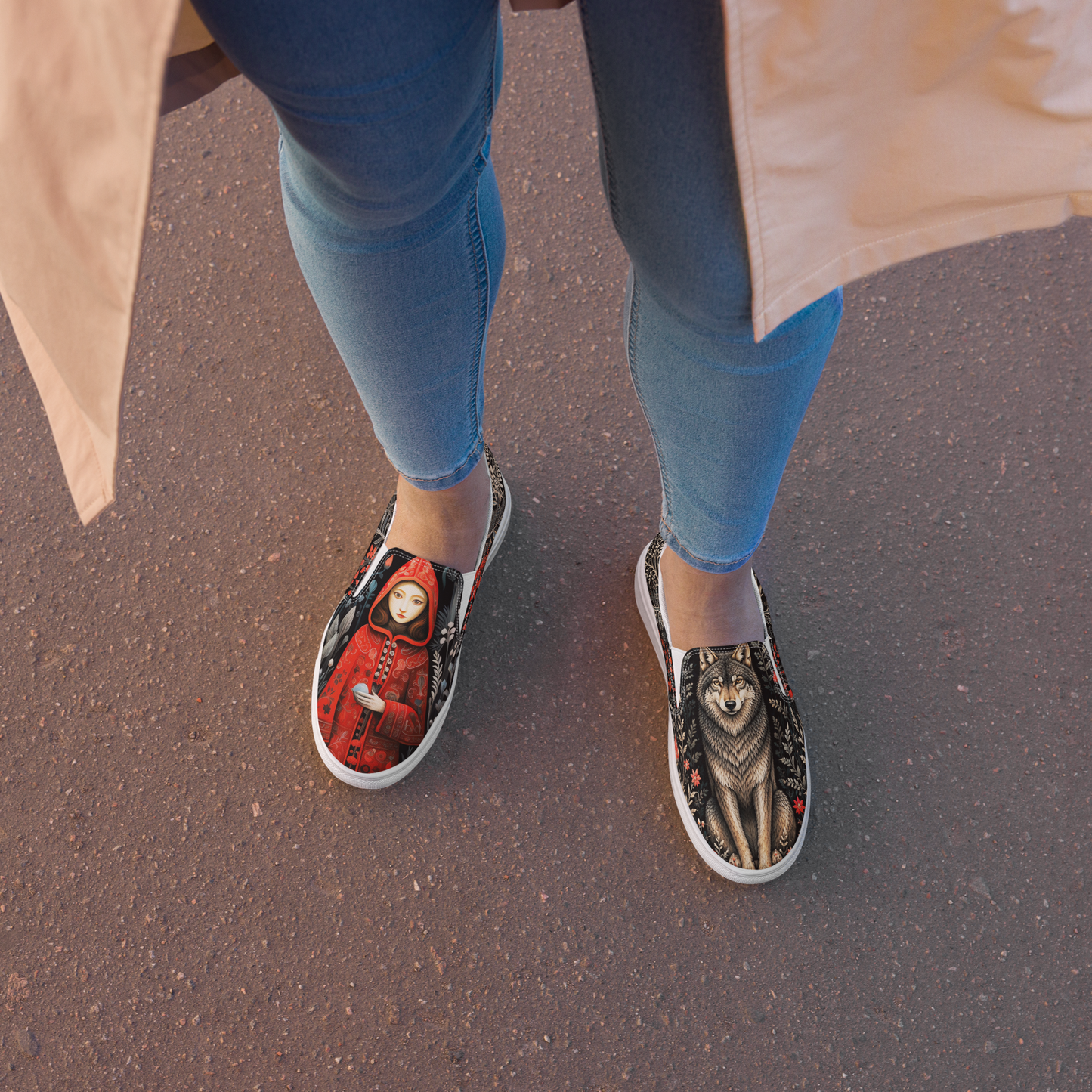 Red and Wolf slip-on canvas shoes
